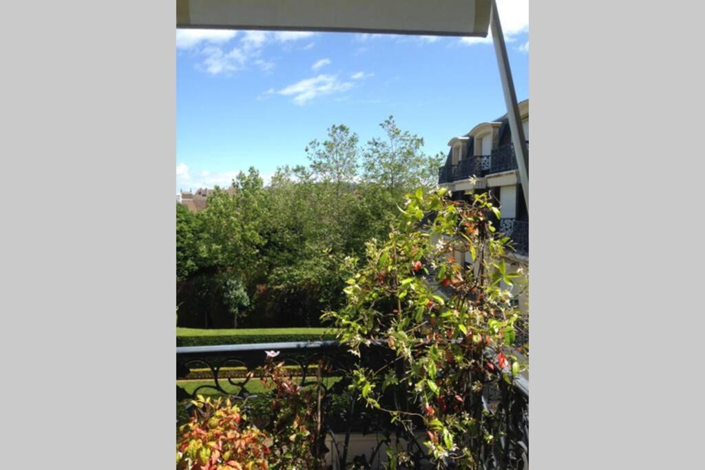 Ferienwohnung Nid Douillet A Bagatelle Deauville Exterior foto